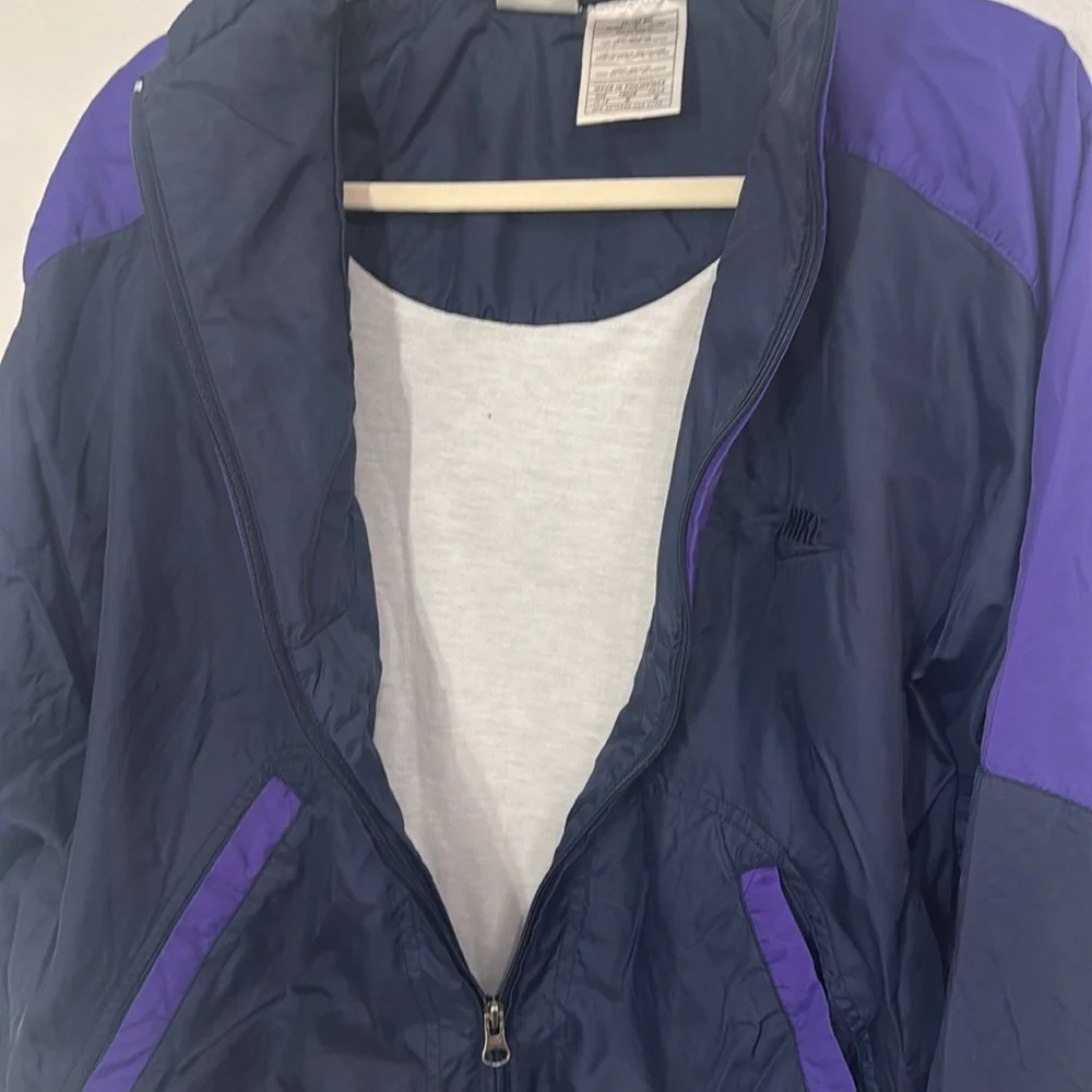 NIKE Vintage Bomber Jacket Nylon Navy/Purple Lined Zipper Front Size Medium